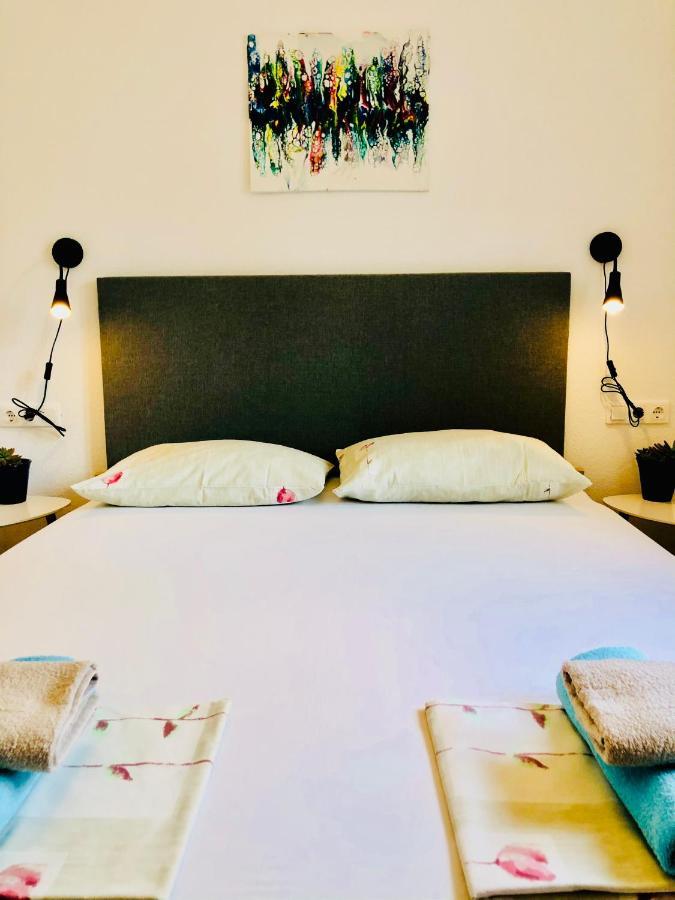 Villa Dani Sea & Pool Apartments Trogir Kültér fotó