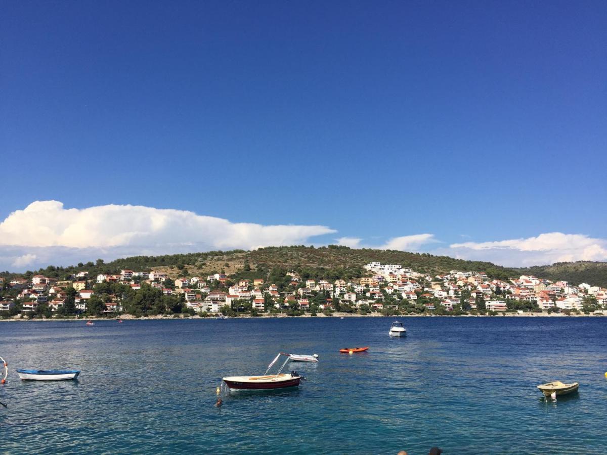 Villa Dani Sea & Pool Apartments Trogir Kültér fotó