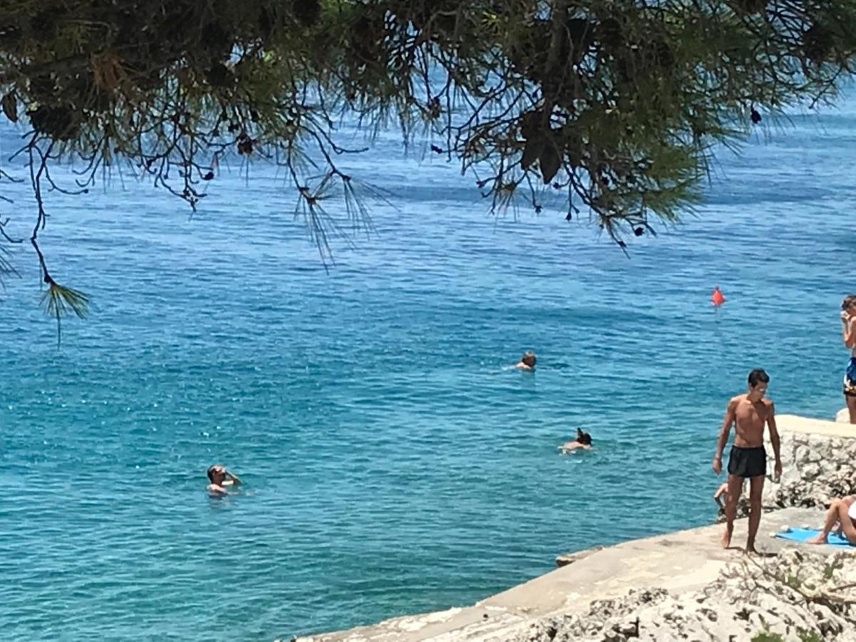 Villa Dani Sea & Pool Apartments Trogir Kültér fotó
