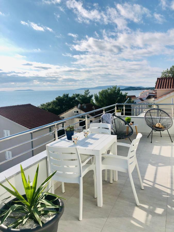 Villa Dani Sea & Pool Apartments Trogir Kültér fotó