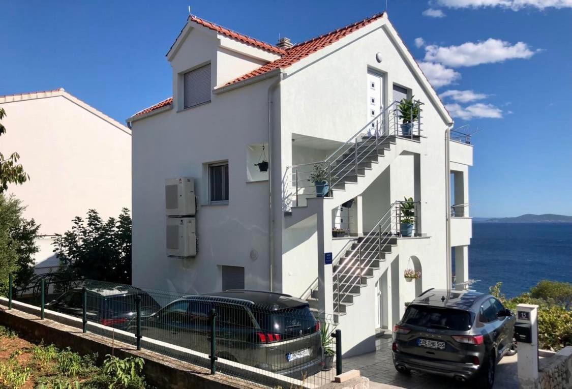 Villa Dani Sea & Pool Apartments Trogir Kültér fotó